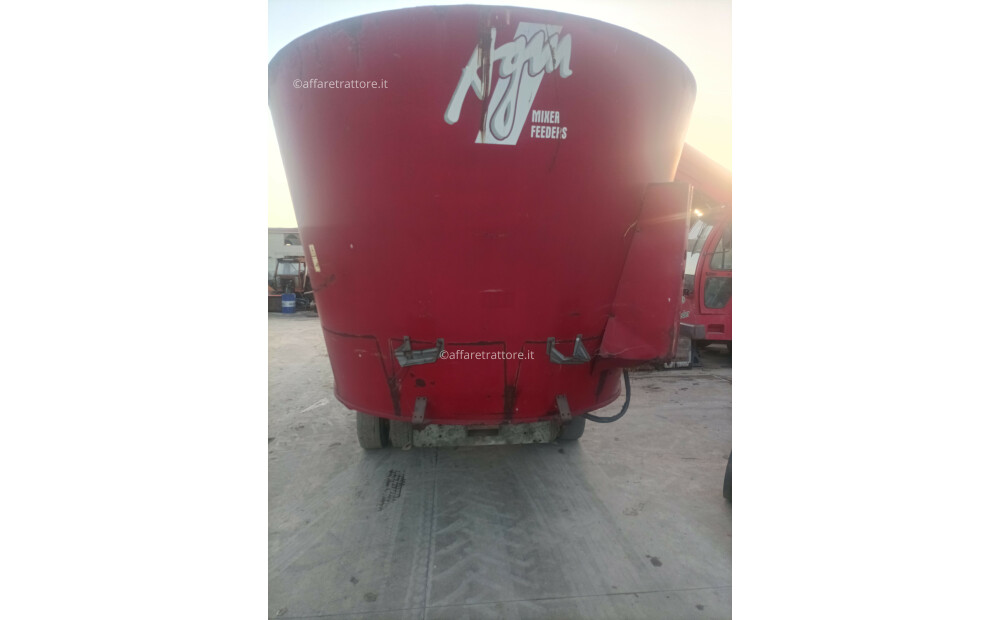 Agm Unifeed W240 D'occasion - 4