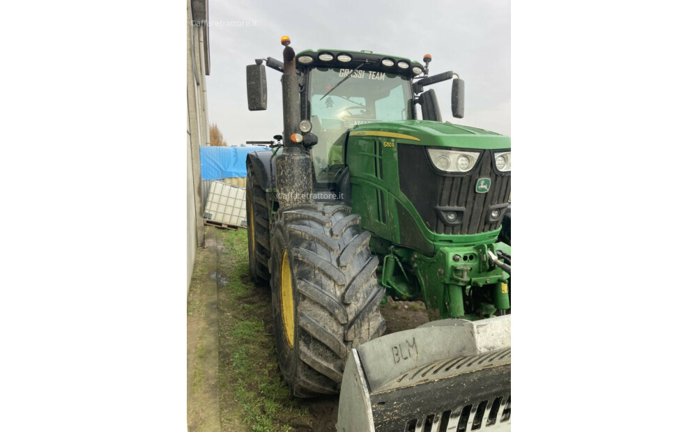 John Deere 6250R Usagé - 6