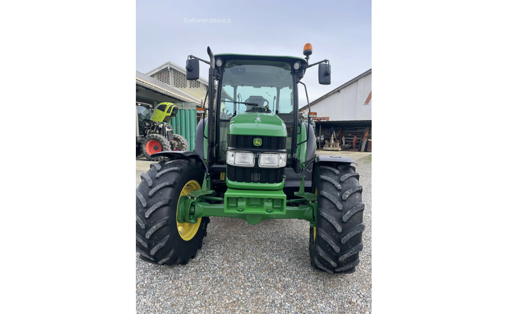 John Deere 5100 D'occasion - 2