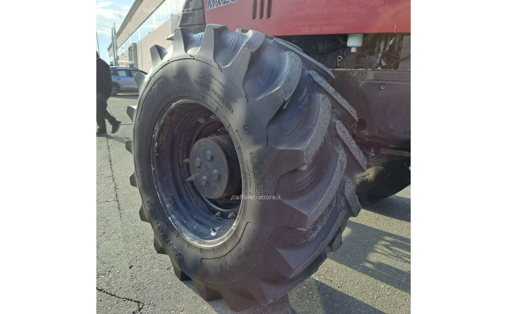 Case IH MAGNUM MX 285 Usagé - 8