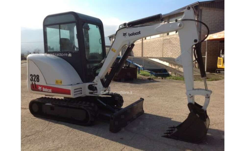 Bobcat 328 d'occasion - 7