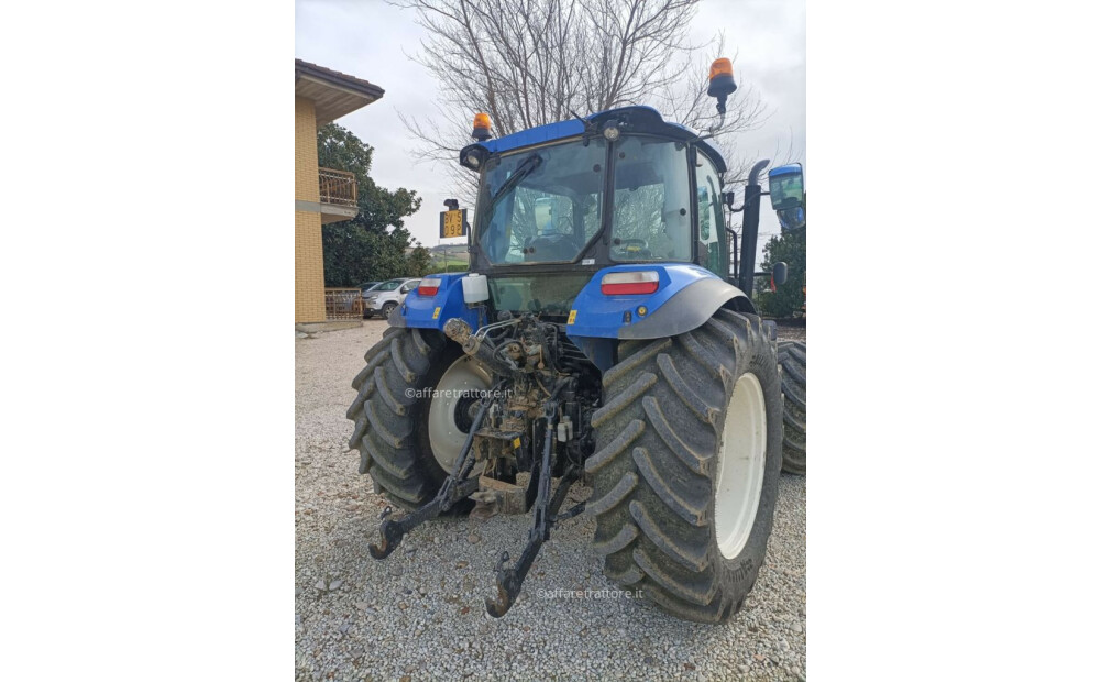 New Holland T5.95 d'occasion - 4