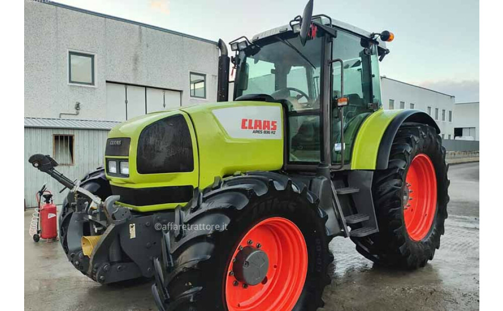 Claas ARES 836 D'occasion - 2