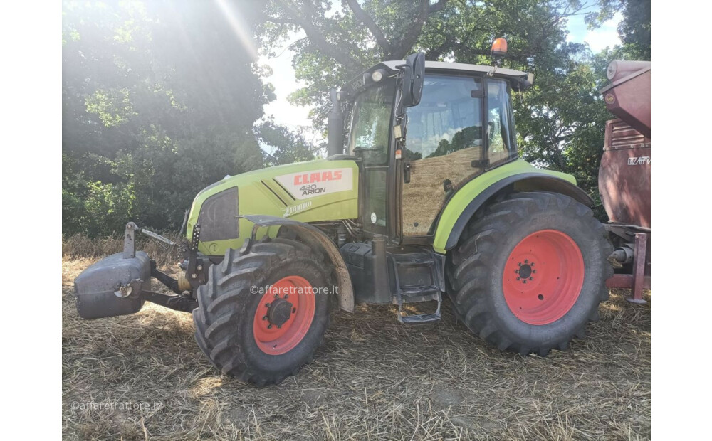 Claas ARION 420 d'occasion - 1