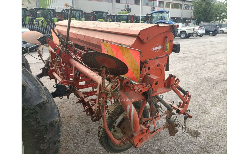 Kuhn BS 300 d'occasion - 4