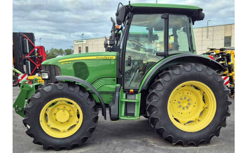 John Deere 5070 D'occasion - 3