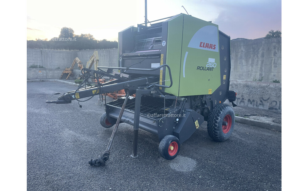 Claas ROLLANT 260 D'occasion - 1