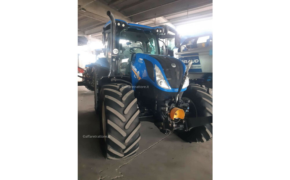 New Holland T6.180 D'occasion - 3