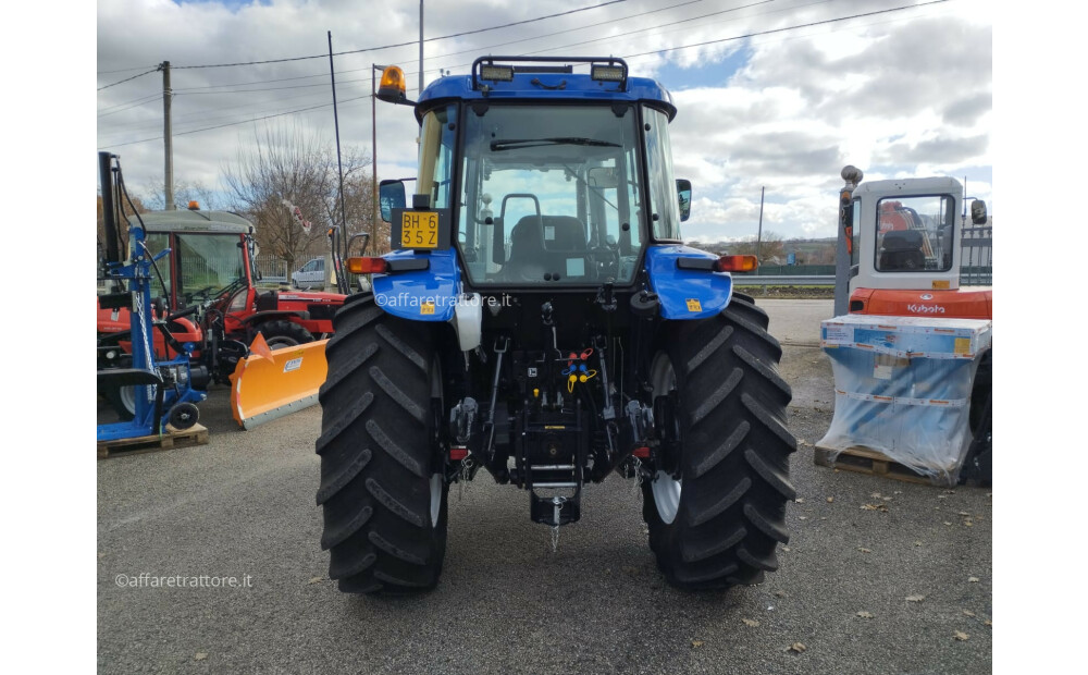 New Holland TD5050 D'occasion - 12