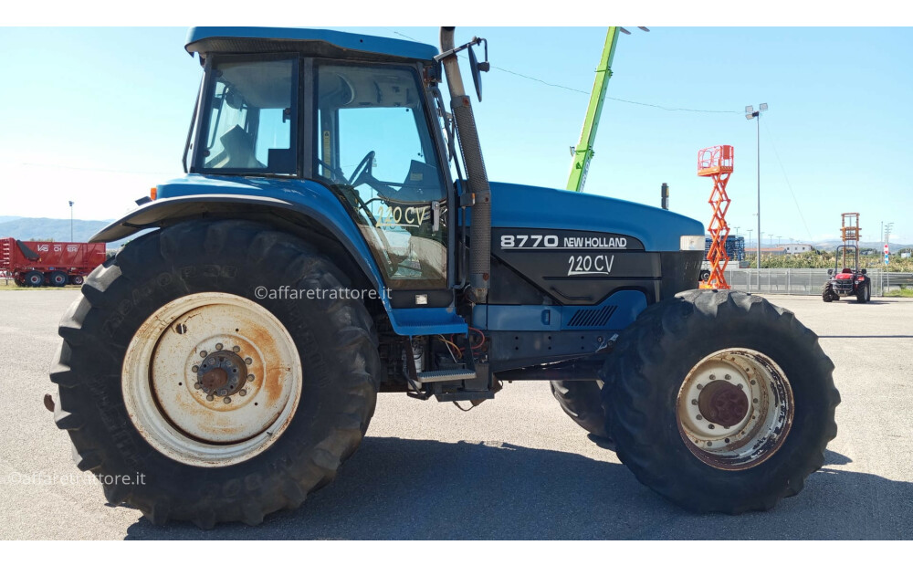 New Holland 8770 D'occasion - 7