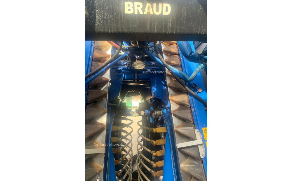 New Holland Braud 7090VX - 7