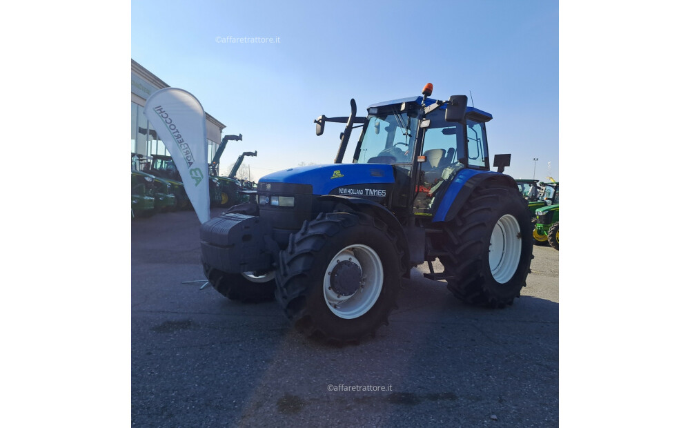 New Holland TM 165 D'occasion - 1