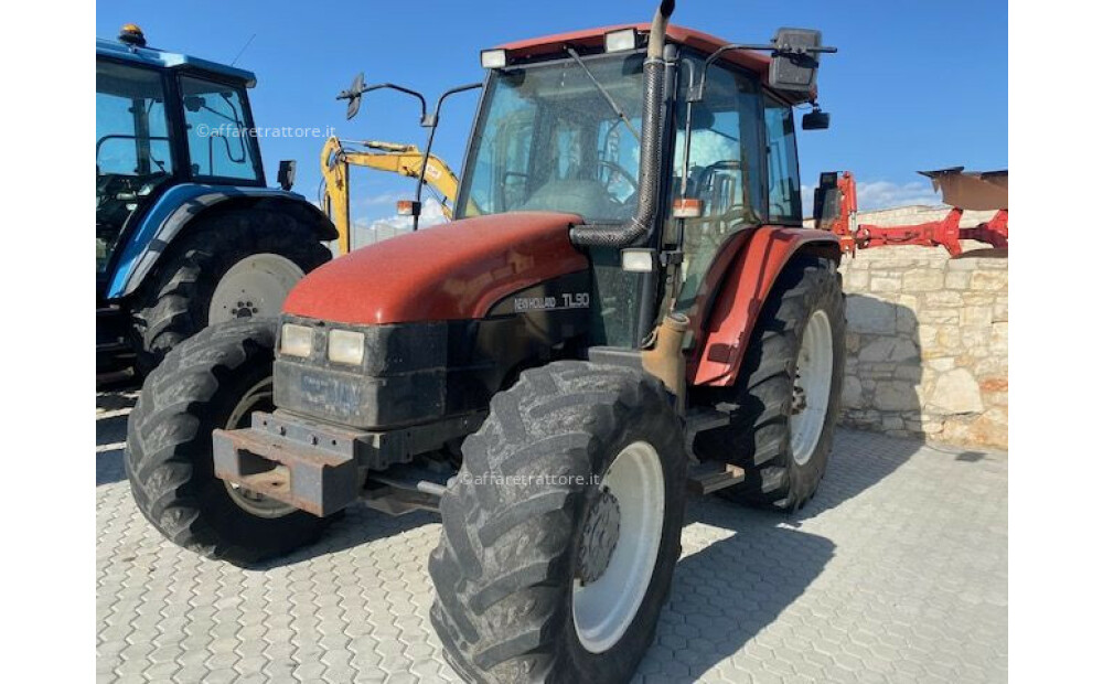 NEW HOLLAND TL 90 Usato - 1