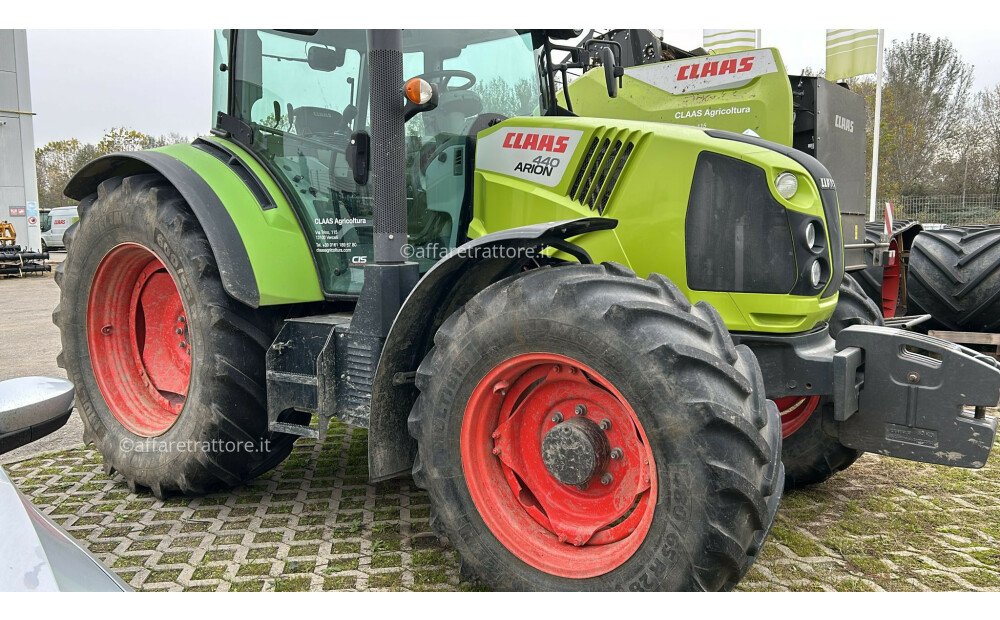 Claas ARION 440 D'occasion - 7