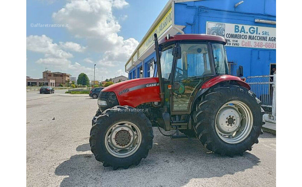 Case-Ih JX95 D'occasion - 1