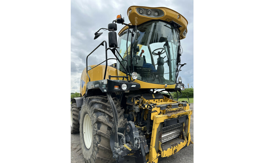 New Holland FR 9050 D'occasion - 3