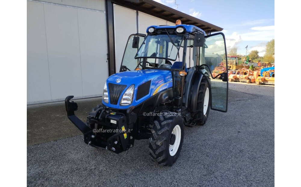 New Holland T4050 N D'occasion - 1