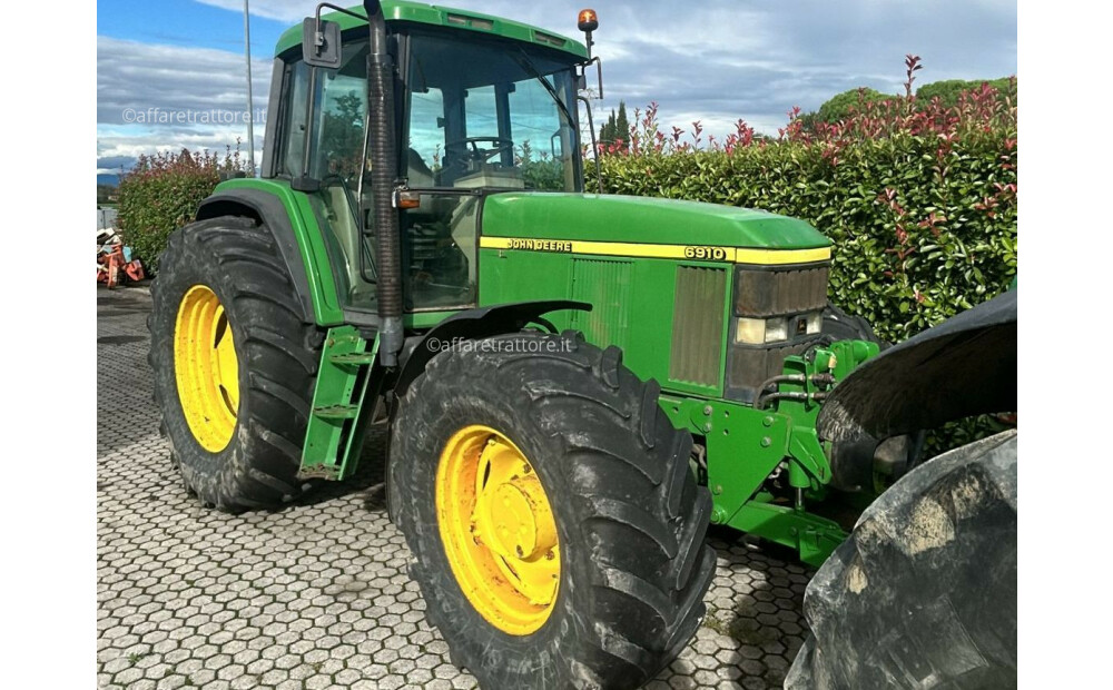 John Deere 6910 Usagé - 2