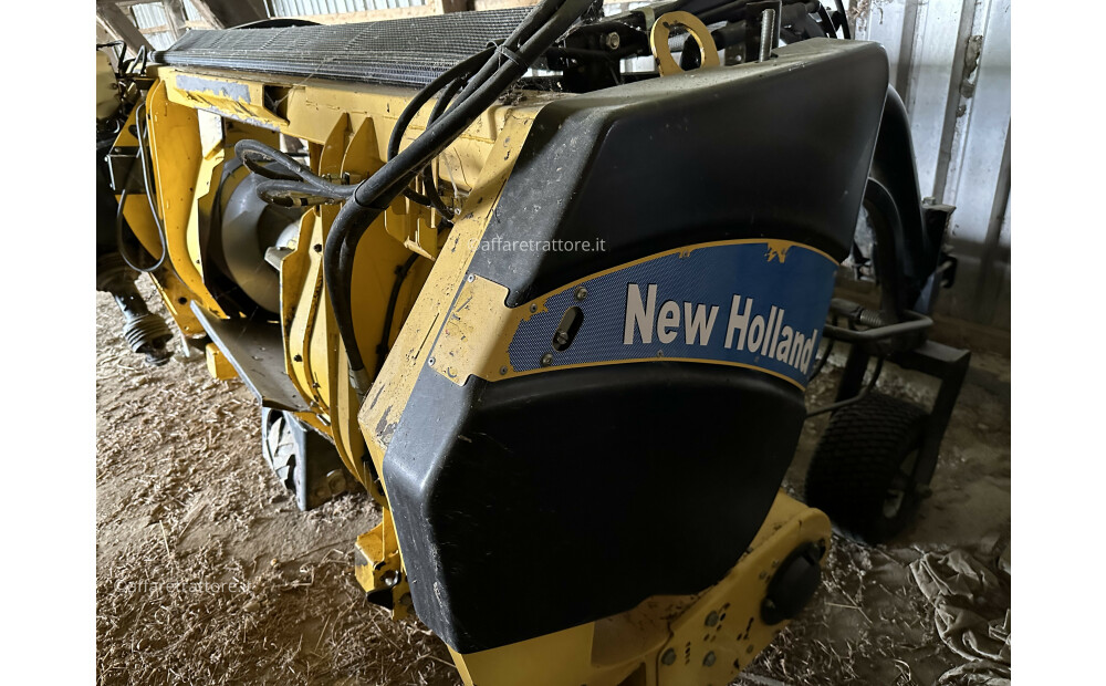 New Holland FR 9050 D'occasion - 12