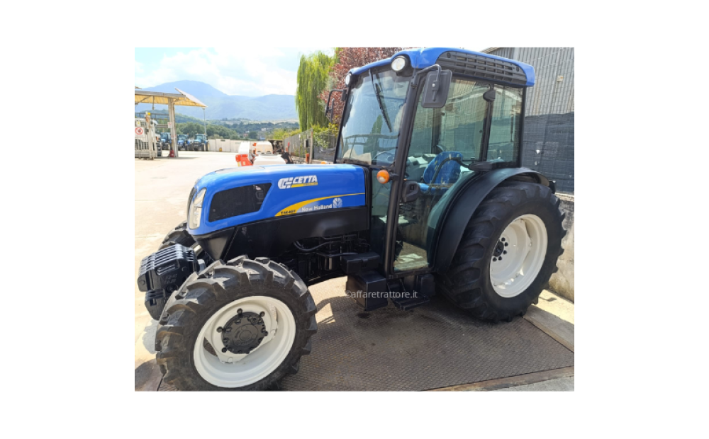 New Holland T4040 D'occasion - 4