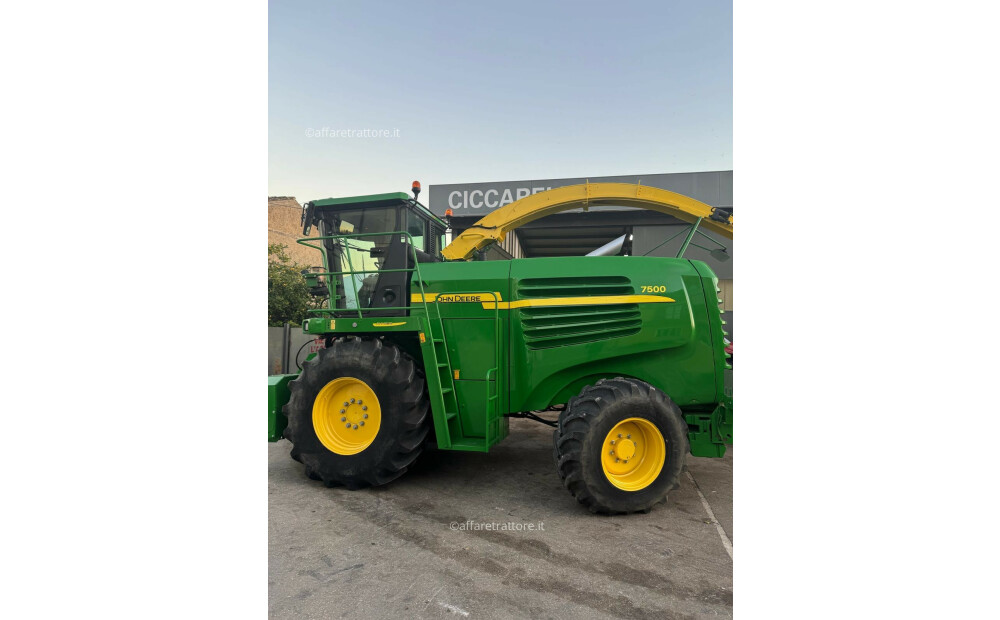 John Deere 7500 4 ruote motrici D'occasion - 3