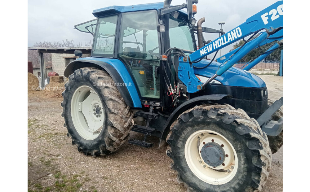 New Holland TS 100 D'occasion - 4