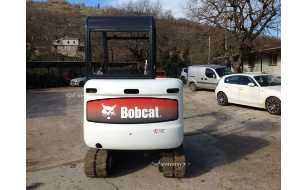 Bobcat 325 d'occasion - 5