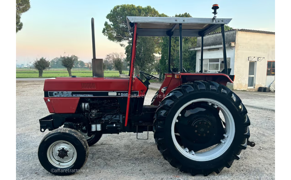 Case-Ih 585 D'occasion - 1