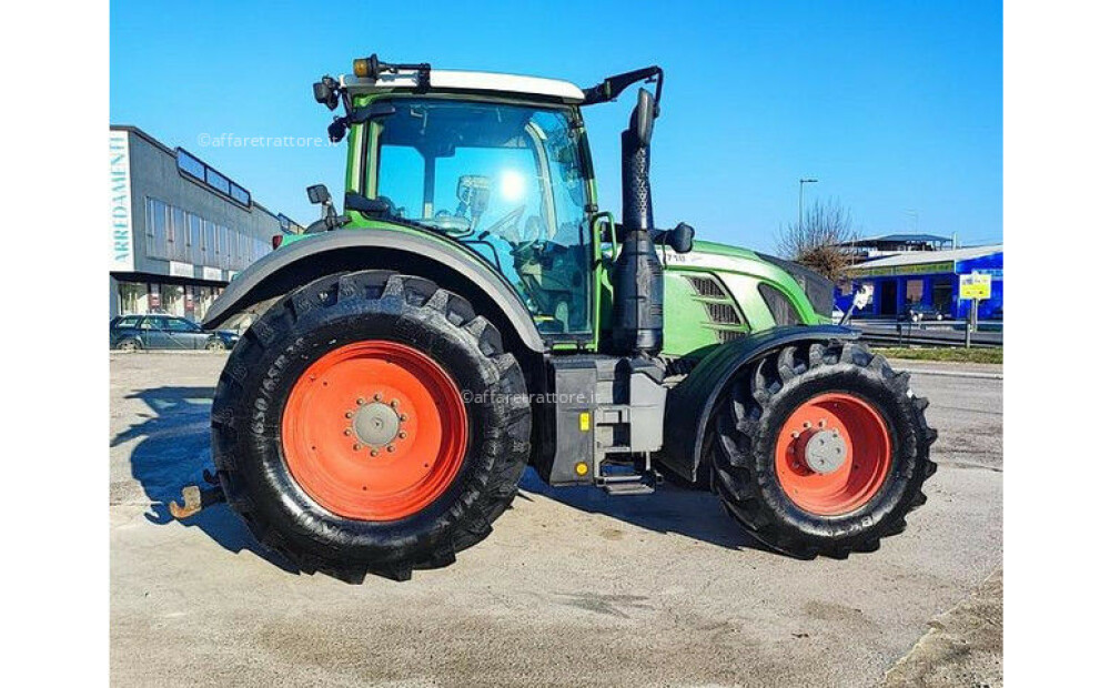 Fendt 718 Vario d'occasion - 4