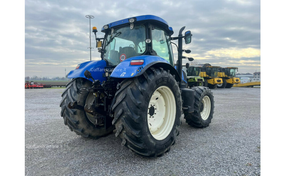 New Holland T7.200 D'occasion - 6