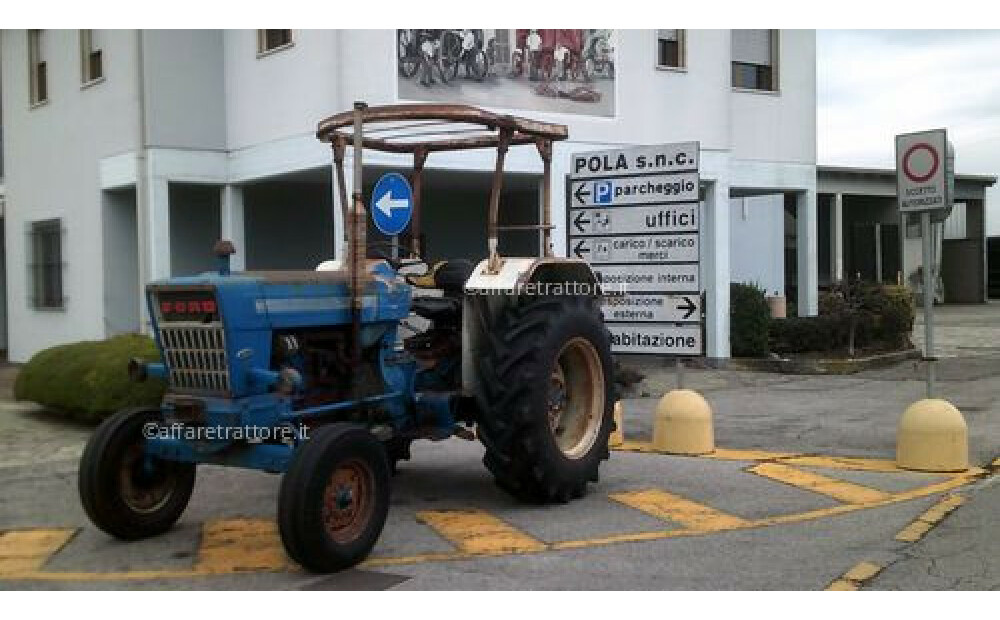 TRACTEUR AGRICOLE FORD 5000 D'OCCASION - 2