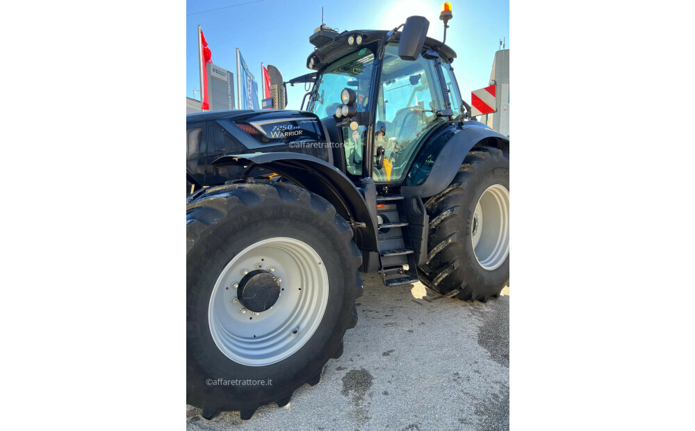 Deutz-Fahr AGROTRON TTV 7250 D'occasion - 3