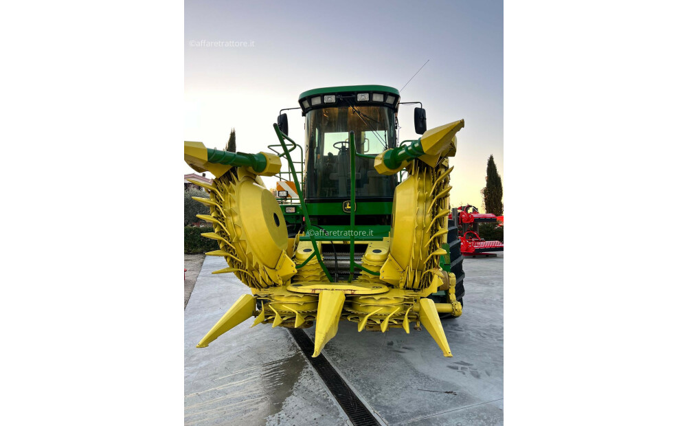 John Deere 7700 D'occasion - 8