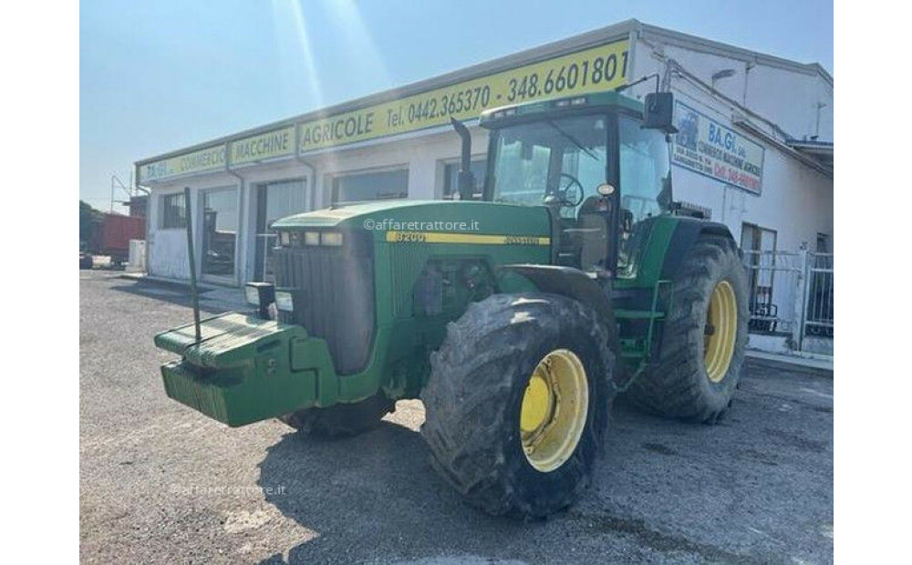 John Deere 8200 d'occasion - 1