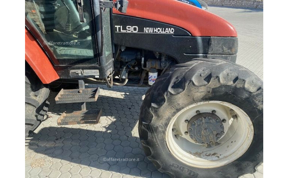 New Holland TL90 Usagé - 3