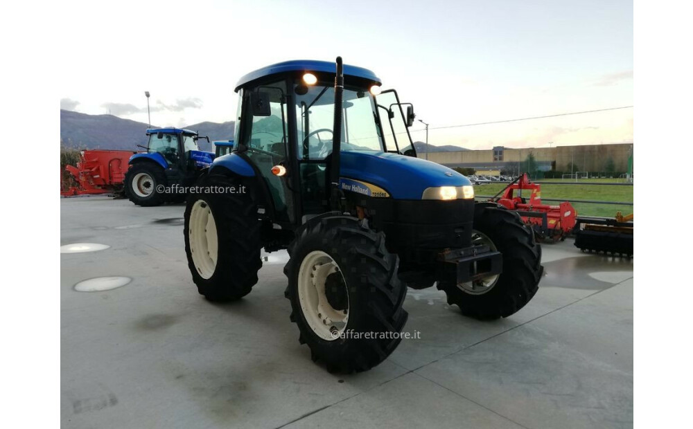 New Holland TD5040 Usato - 2