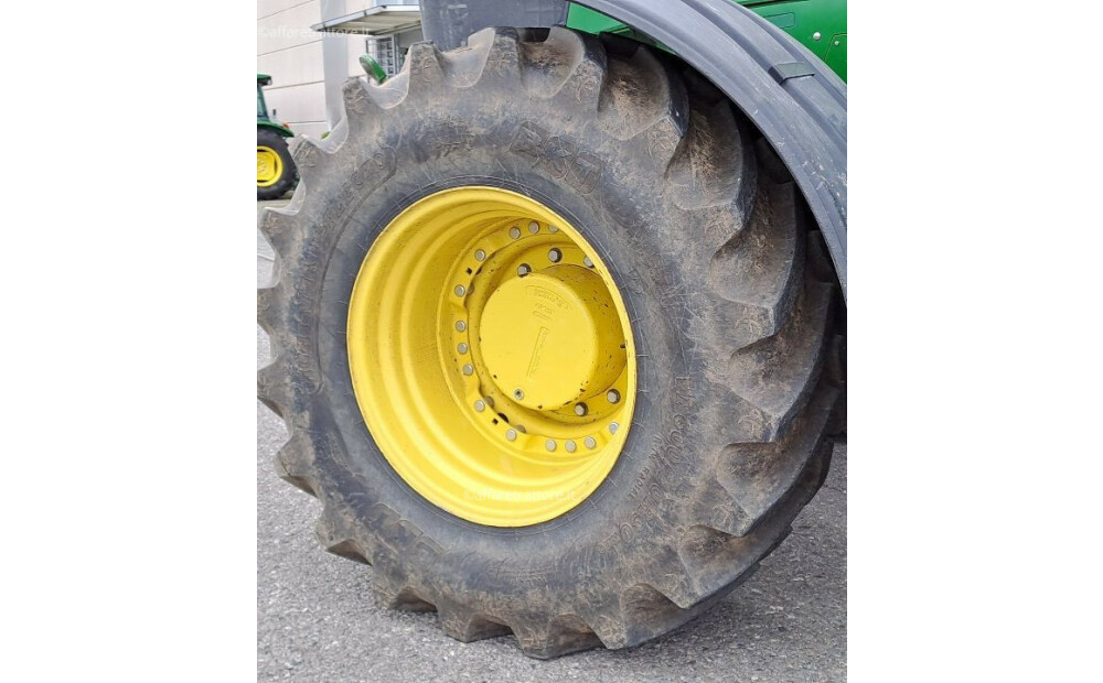 John Deere 7290R D'occasion - 8