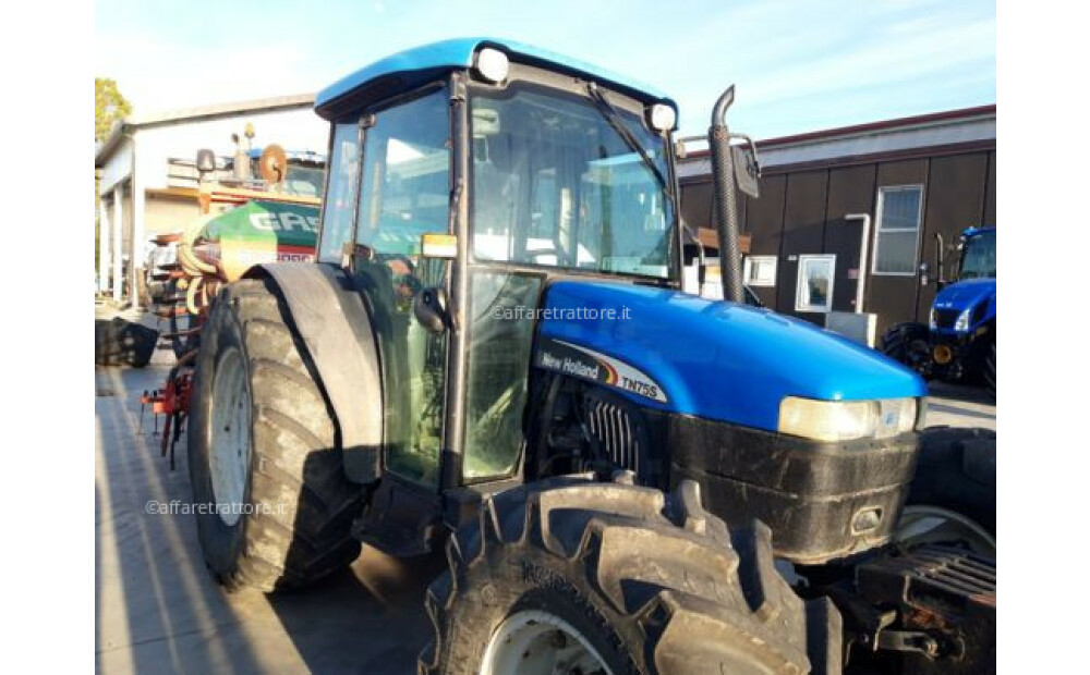 New Holland TN75 D'occasion - 3