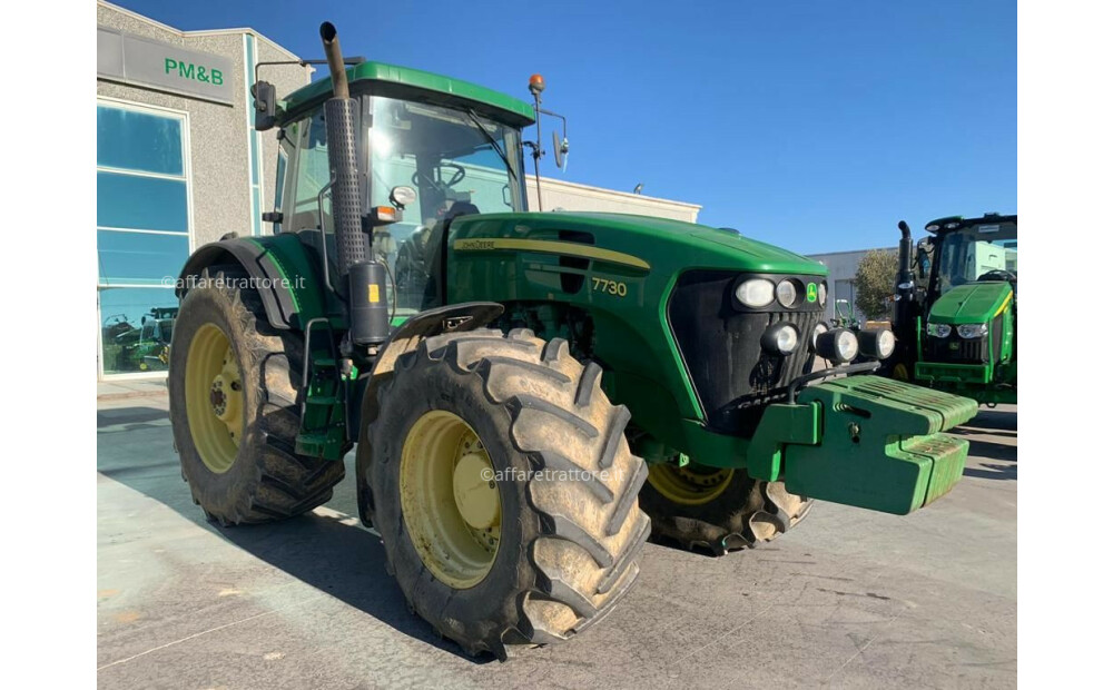 John Deere 7820 D'occasion - 2