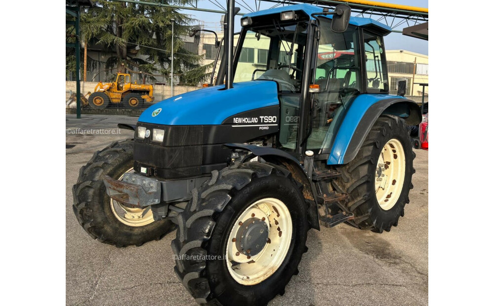 New Holland TS90 - 1