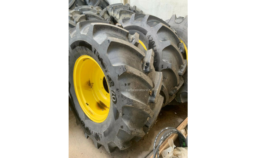 Continental 420/70R24 Usagé - 2