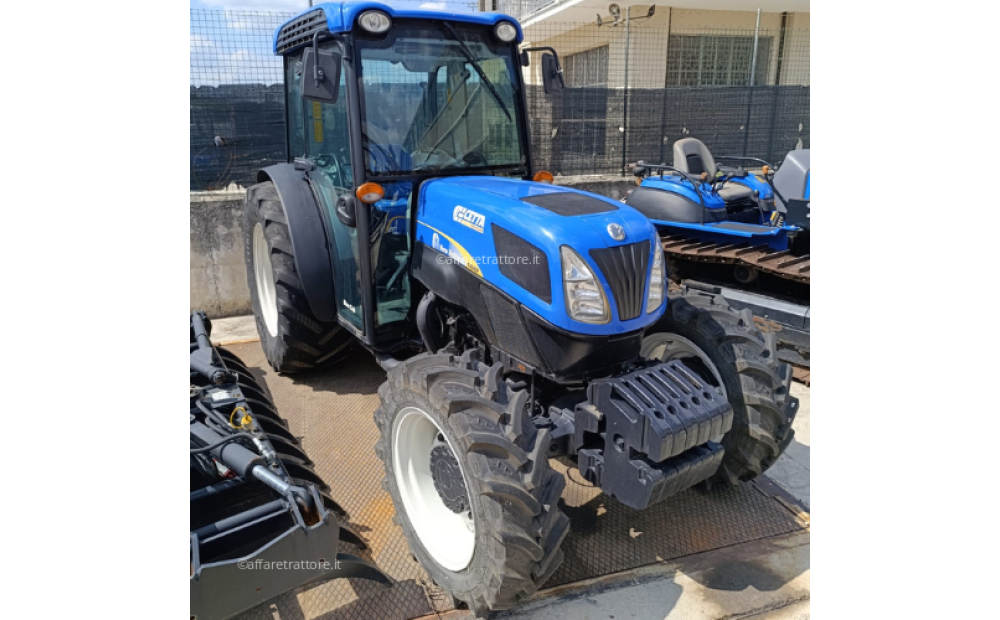 New Holland T4040 D'occasion - 7