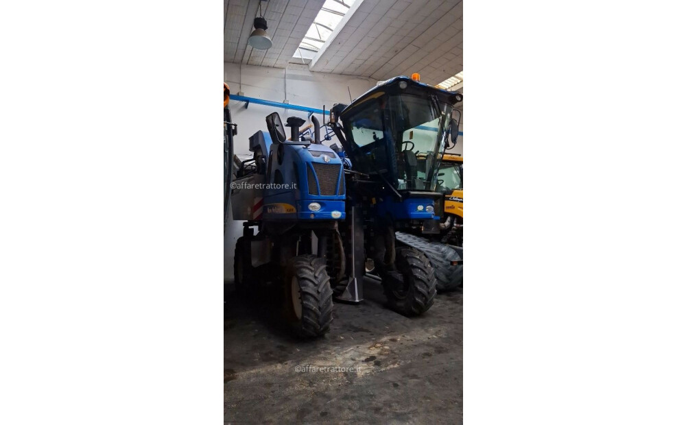 New Holland VL6080 Usagé - 1