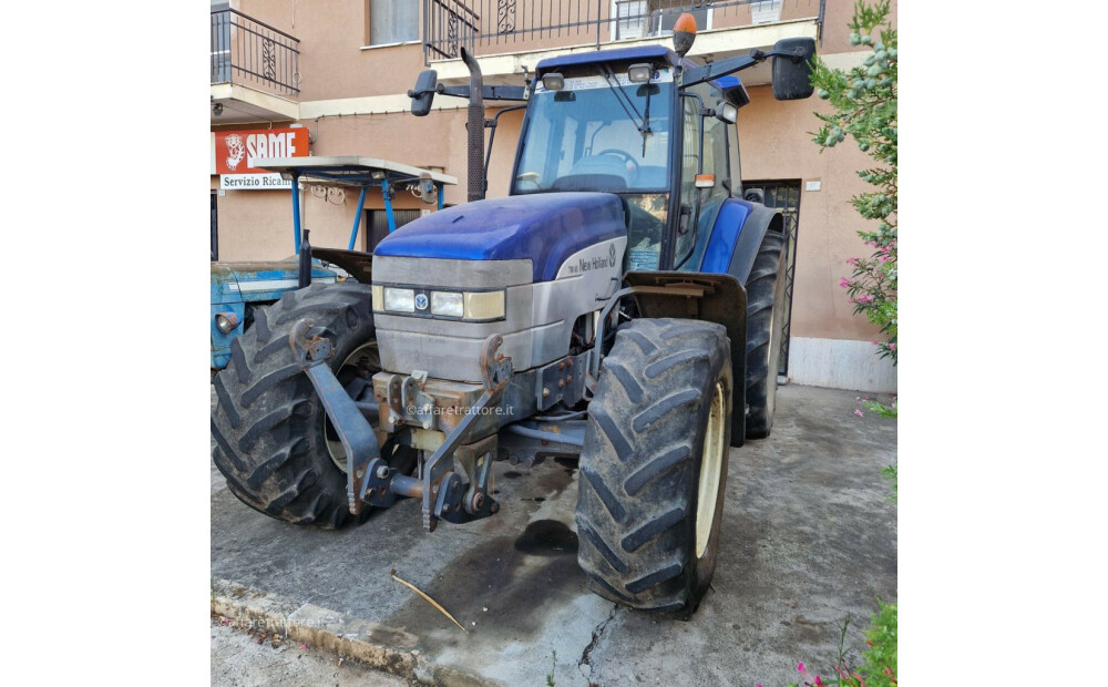 New Holland TM 165 d'occasion - 2