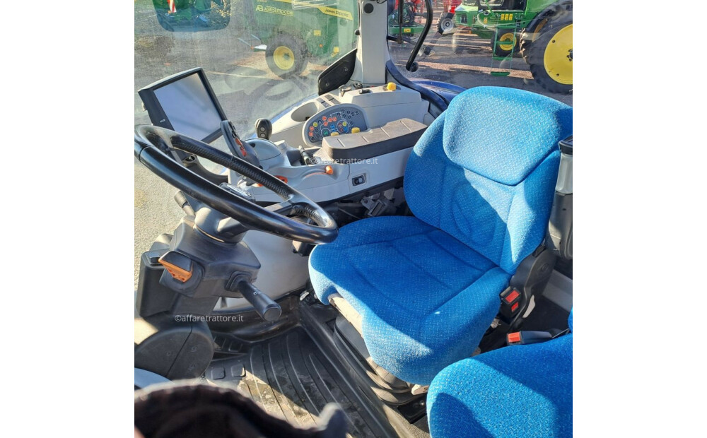 New Holland T7.270 AUTOCOMMAND BLUE POWER Usagé - 9