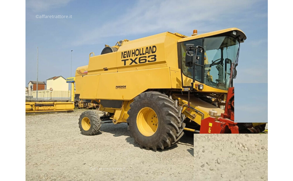 New Holland TX63 d'occasion - 16