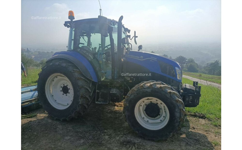 New Holland T5.120 d'occasion - 4