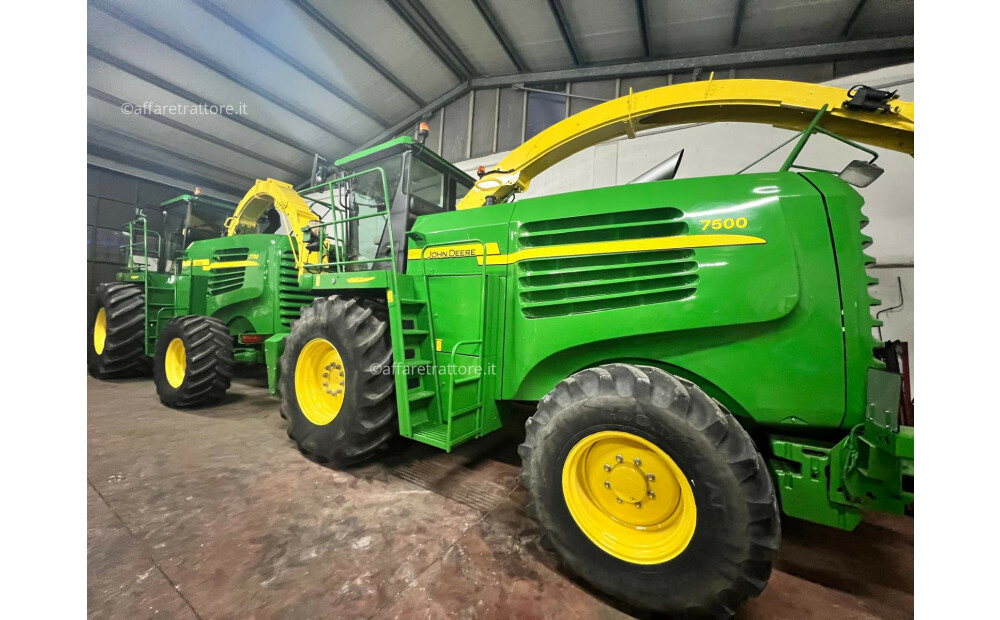 John Deere 7700 D'occasion - 9