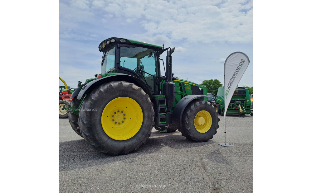 John Deere 6230R D'occasion - 2