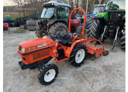 Kubota Bulltra B1 15 avec houe d'occasion